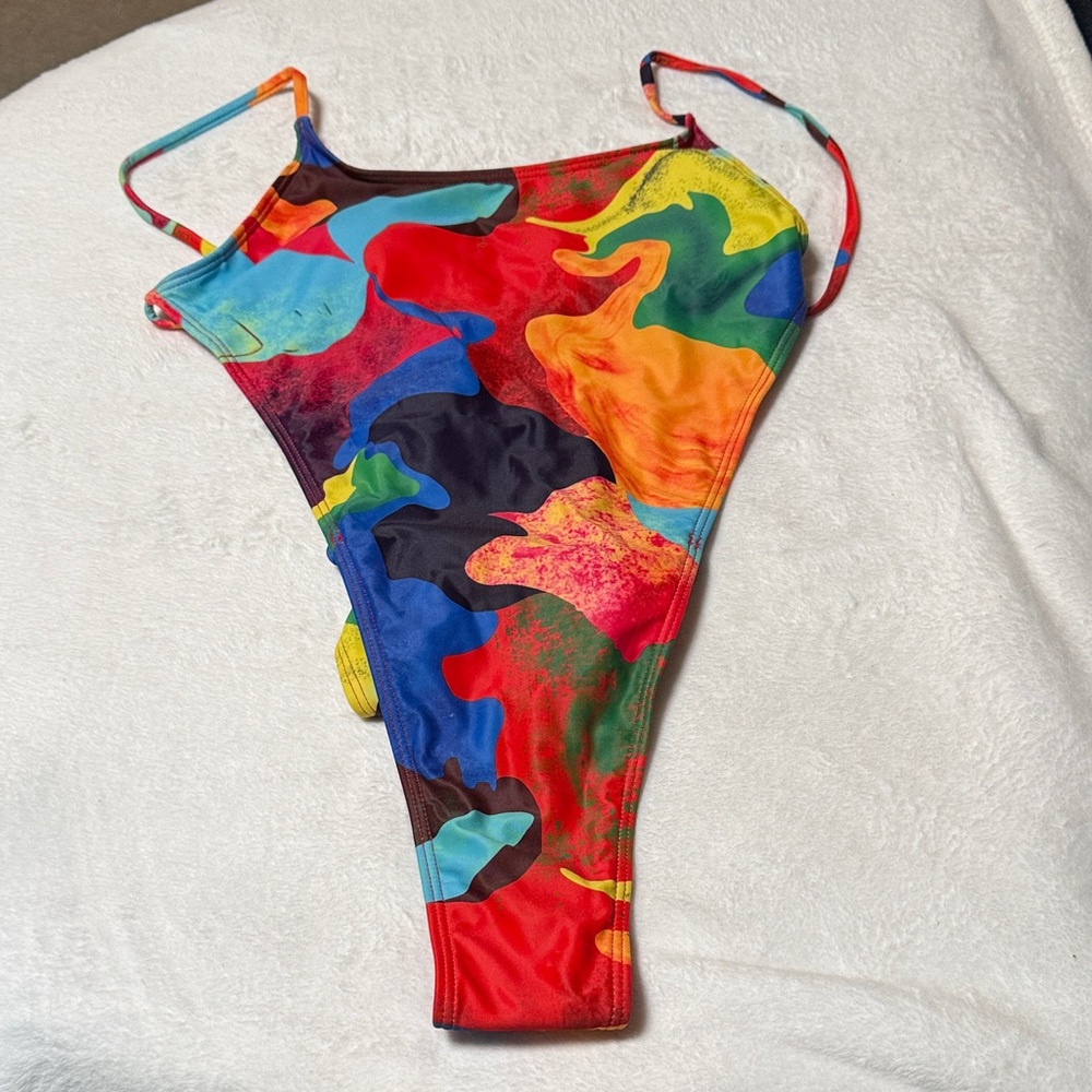 SHEIN Multicolor Abstract One Piece Thong Bathing Suit